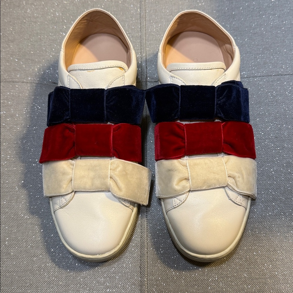 Gucci Ace Leather and Bow slip on sneakers.  100% authentic.